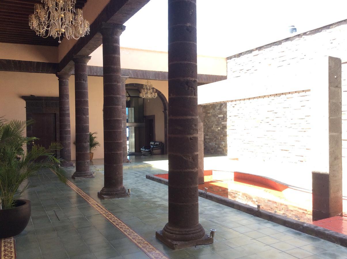 Hotel Candiles Valle de Santiago ภายนอก รูปภาพ