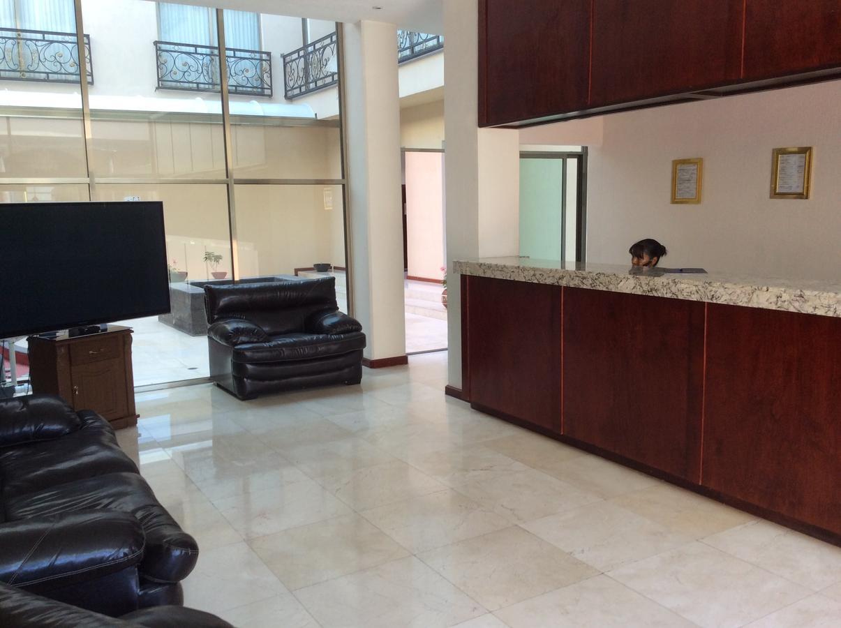 Hotel Candiles Valle de Santiago ภายนอก รูปภาพ