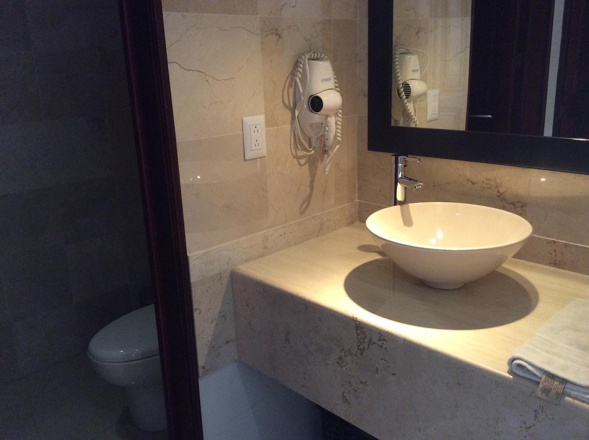Hotel Candiles Valle de Santiago ภายนอก รูปภาพ