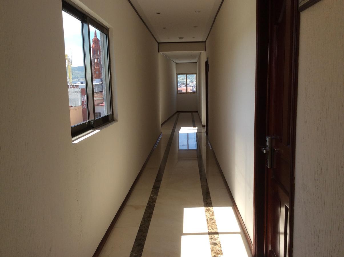 Hotel Candiles Valle de Santiago ภายนอก รูปภาพ